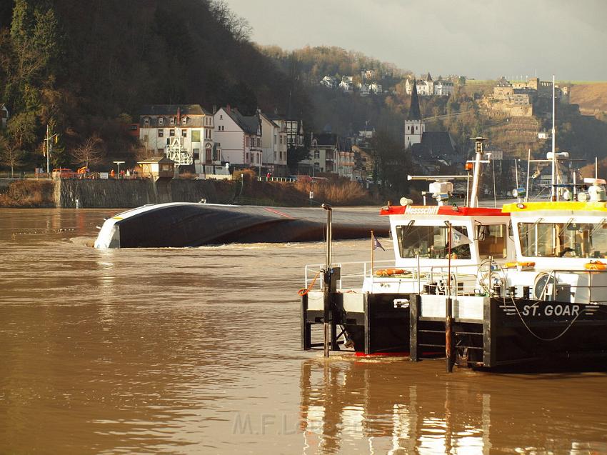 Schiff gesunken St Goarhausen Loreley P038.jpg